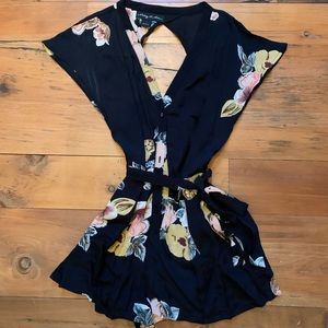 Black Floral Romper - Staring at Stars